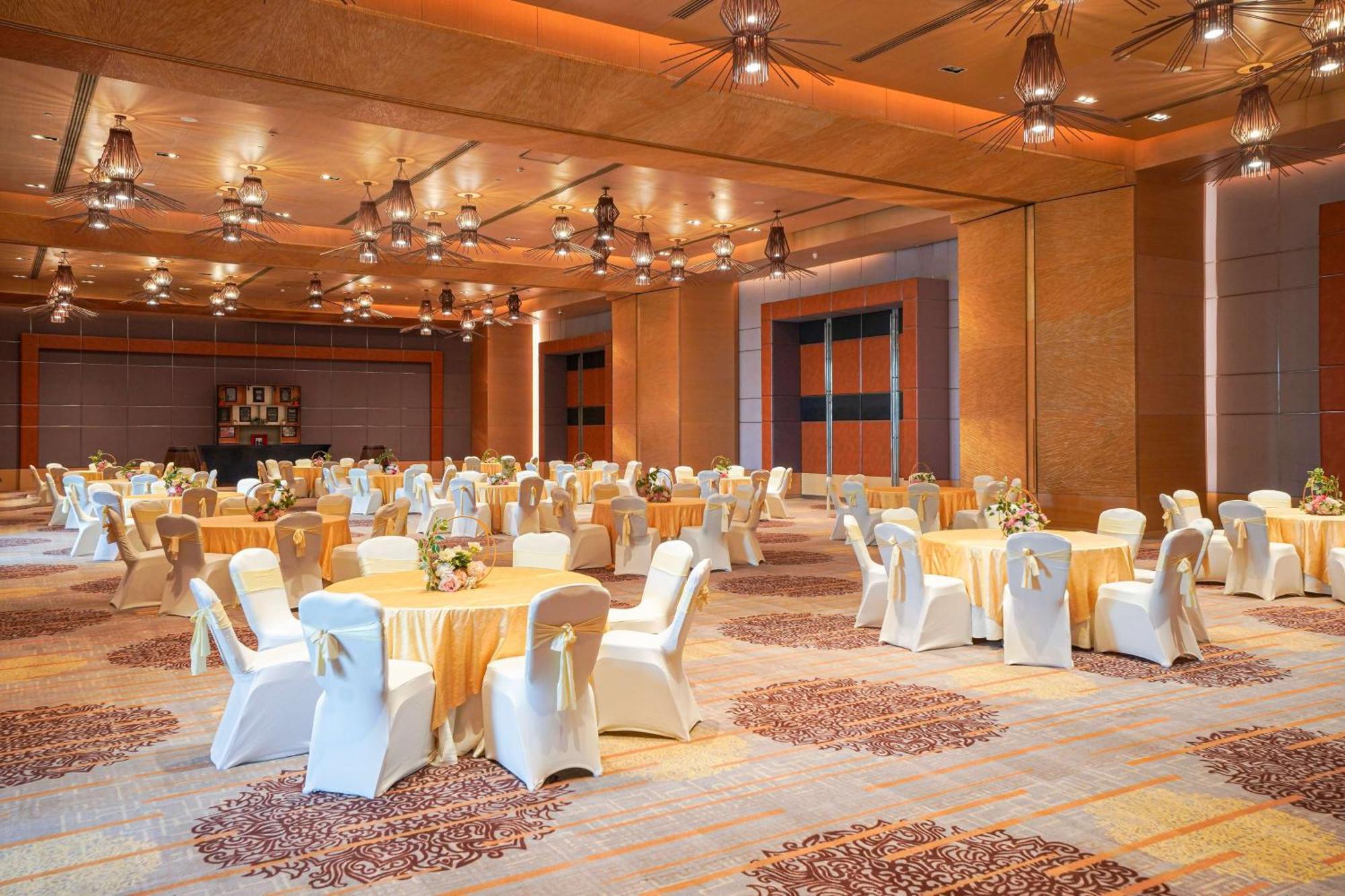Radisson Blu Hotel Амритсар Екстериор снимка The Grand Ballroom
